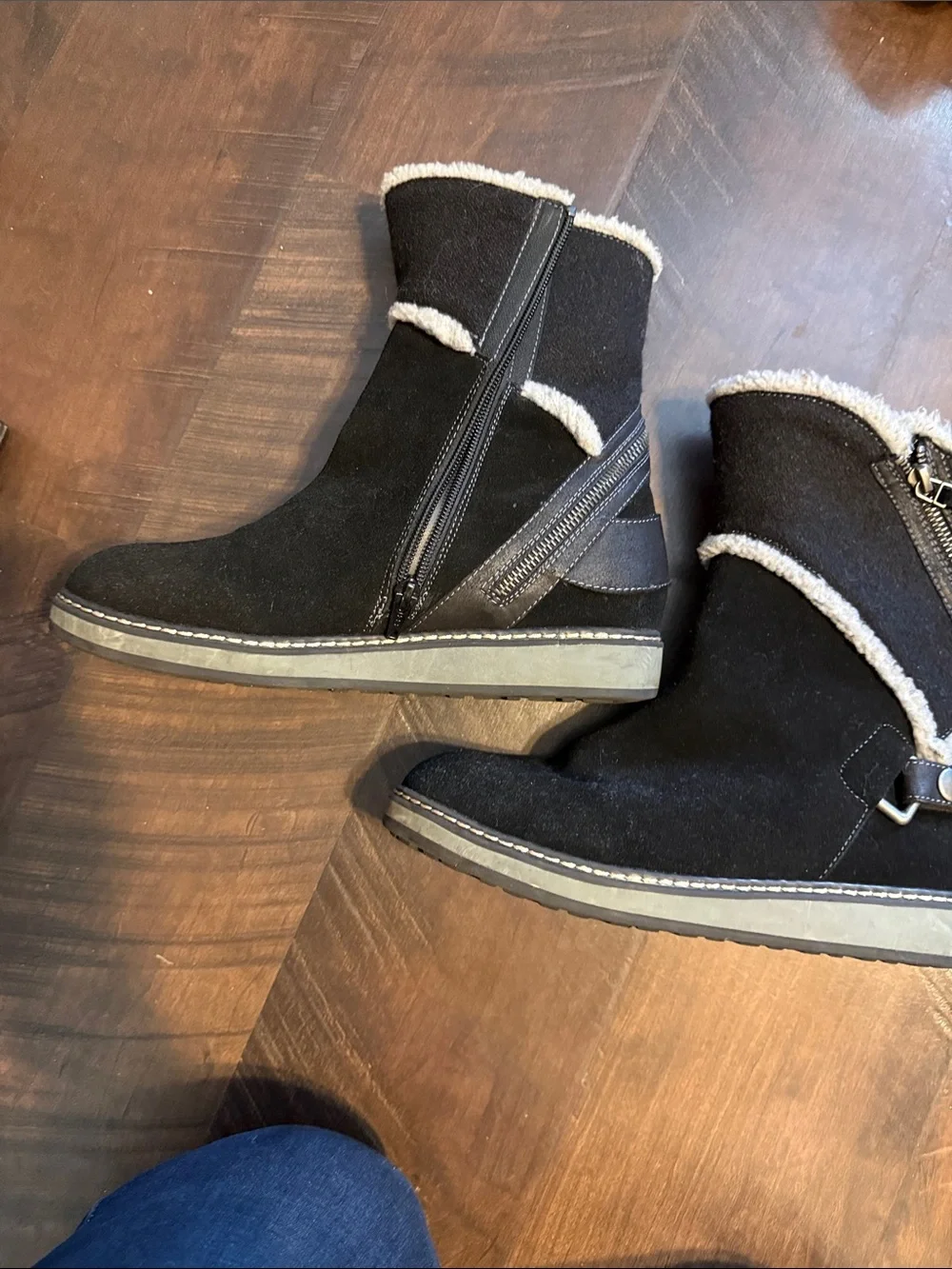 Black Suede-Look Shearling Lined Mid-Calf Boots